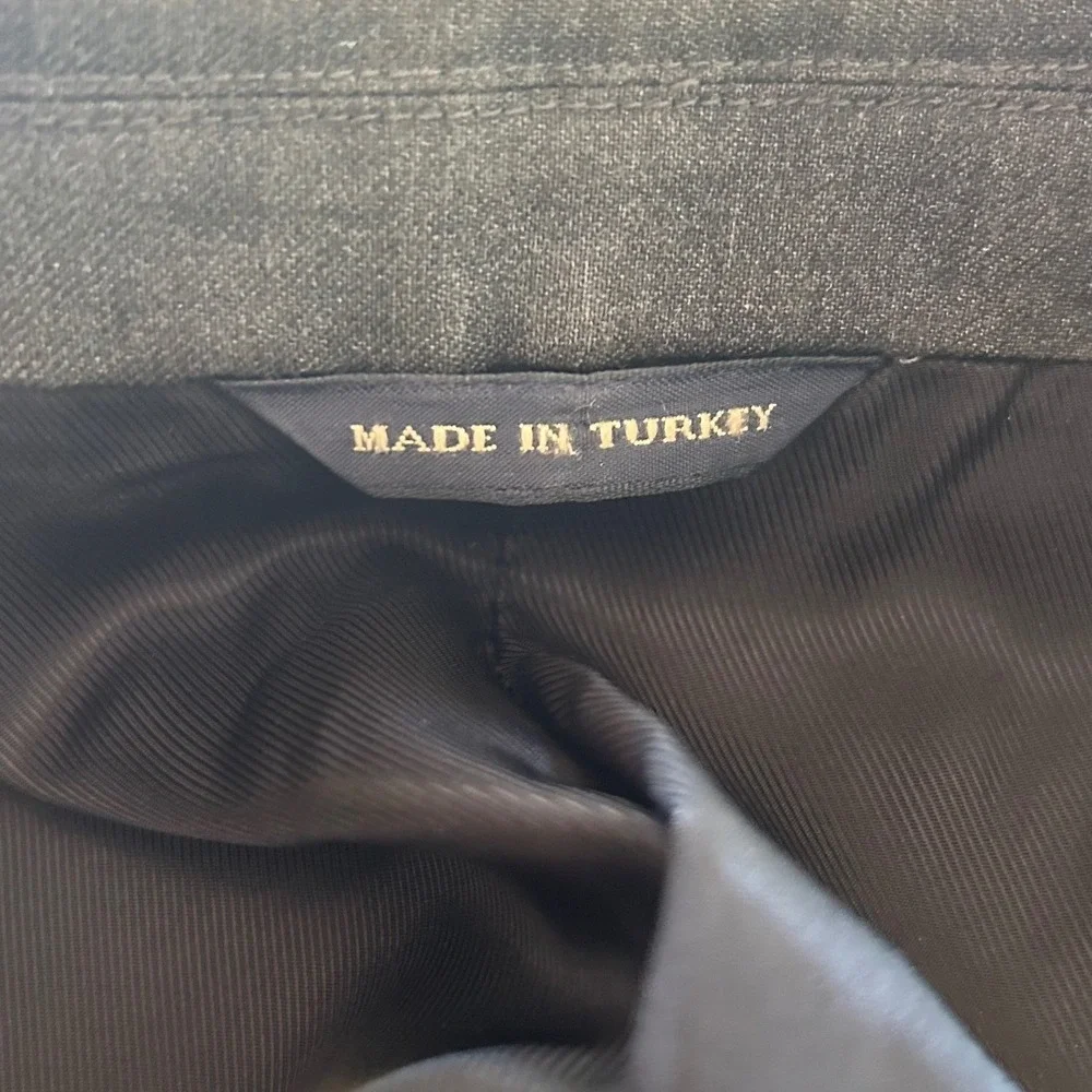 Banana Republic Blazer 44L Charcoal Grey 100% Wool 3-Button Modern Dark Academia